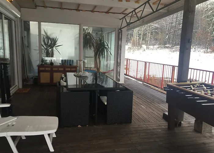 Гостевой дом Le Clos Des Ecureuils Эпиналь