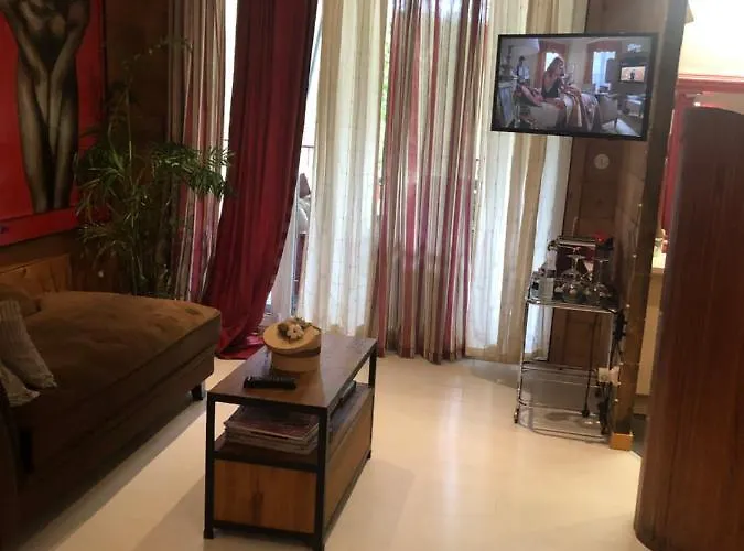 Le Clos Des Ecureuils Penzion Épinal