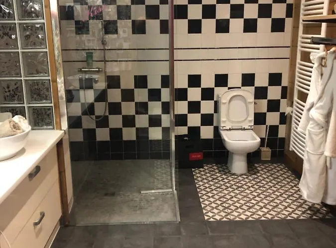 Penzion Le Clos Des Ecureuils 3*